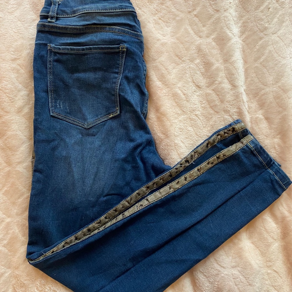 Cheetah pin stripe skinny jeans